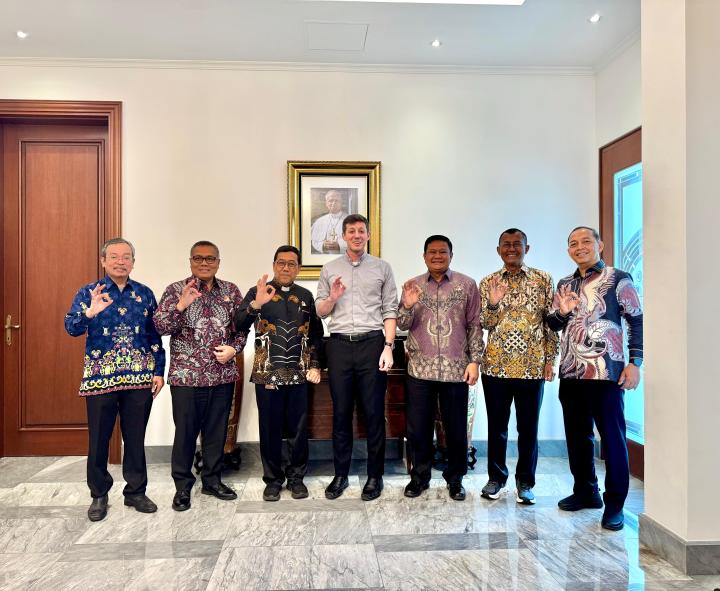 Wakil Uskup TNI-Polri Audiensi Perdana ke Kedubes Vatikan Jakarta